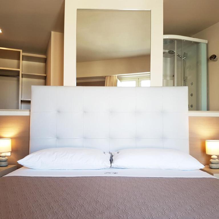 Don Ugo Luxury Rooms - Superior Double Room with Sea View - 6