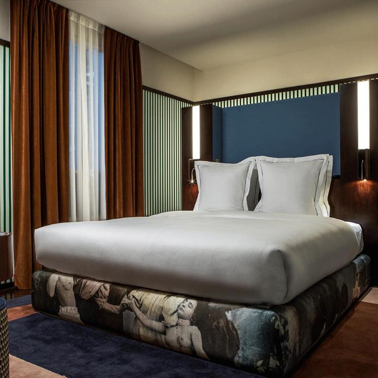 Hôtel du Rond-point des Champs-Élysées - Esprit de France - Chambre Double Deluxe - 2
