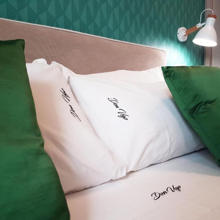 Don Ugo Luxury Rooms - Deluxe Junior Suite with Balcony - 17