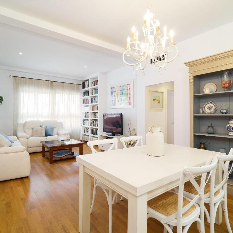 Vivaldi Valencia - Two-Bedroom Apartment - 4