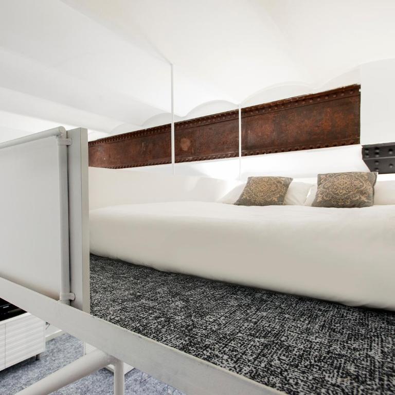 Fewdays Barcelona Apartments - Apartment - Split Level - Bonavista, 7 - 12