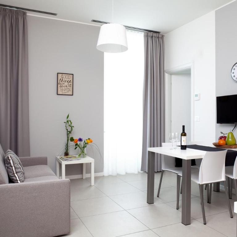 Palazzo Talenti 1907 - Two-Bedroom Apartment - 3