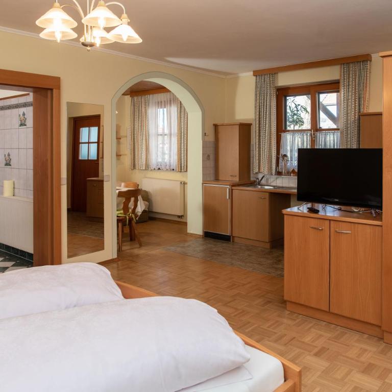 Bauernhof Flucher-Plaschg - Studio mit Terrasse - barrierefrei - 2