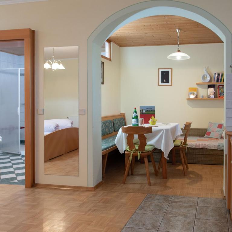 Bauernhof Flucher-Plaschg - Studio mit Terrasse - barrierefrei - 4