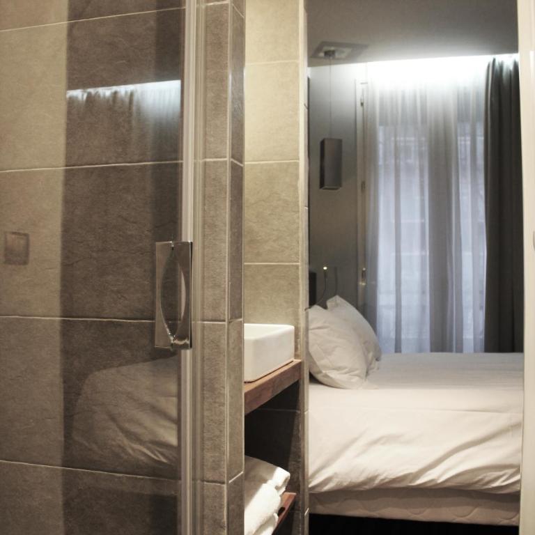 Hôtel Lumières Montmartre Paris - Chambre Double - 2