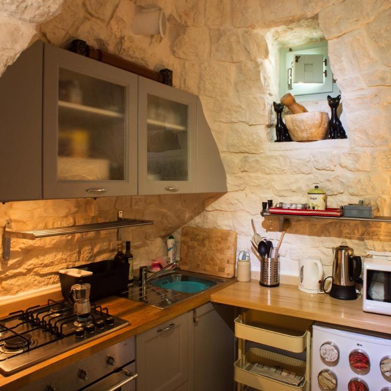 16 Trulli e Giardini - Appartamento con Terrazza - 18
