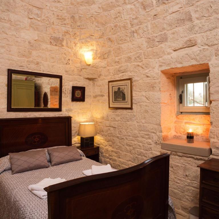16 Trulli e Giardini - Appartamento con 3 Camere da Letto - 23