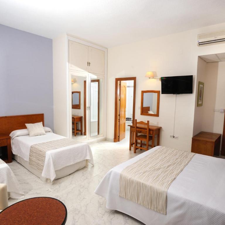 Hotel Complejo Los Rosales - Habitación cuádruple - 4