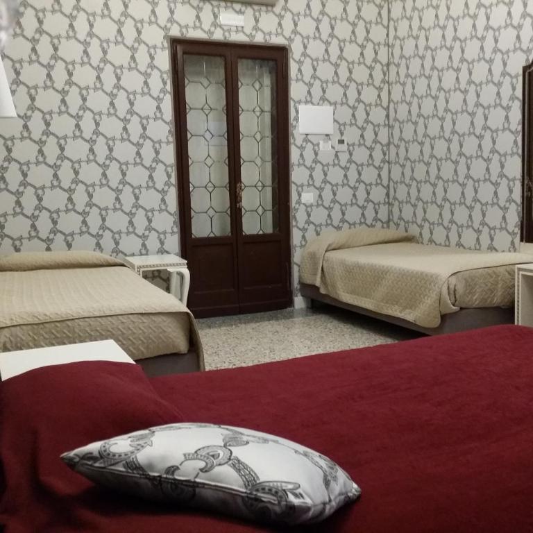 Hotel Ca' Nobile Corner - Camera Matrimoniale Superior con Bagno Privato Esterno - 3