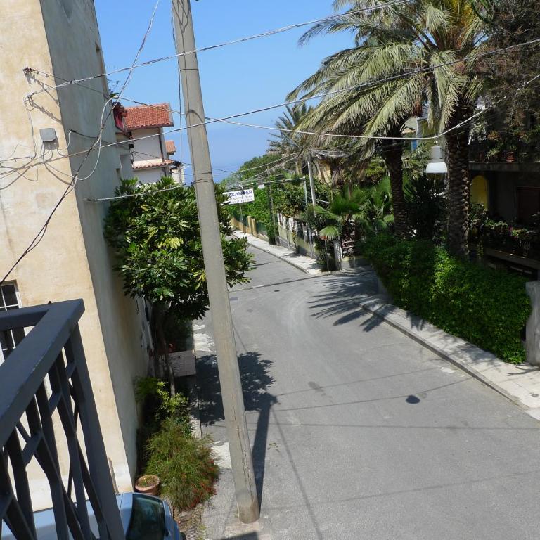 B&B Il Nido - Camera Matrimoniale/Doppia con Letti Singoli con Balcone - 17