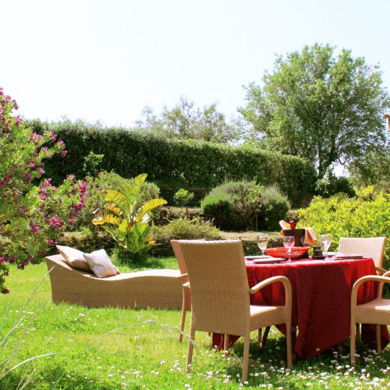 Villa Cattleya - Large One-Bedroom House - Split Level - 2