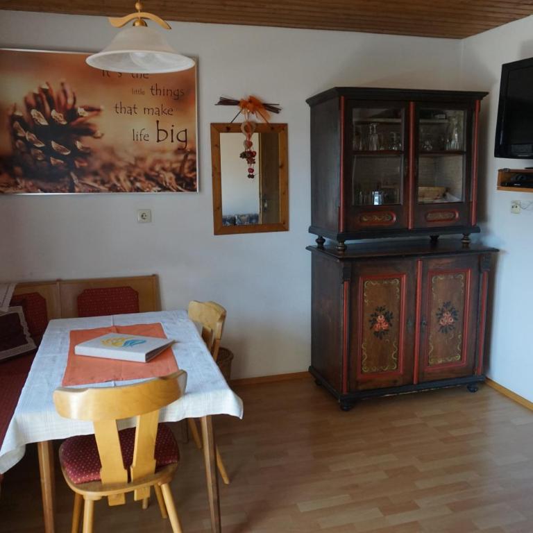 Haus Waldblick - Apartment mit Balkon - 13
