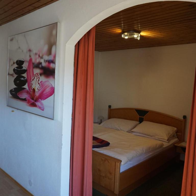 Haus Waldblick - Apartment mit Balkon - 14