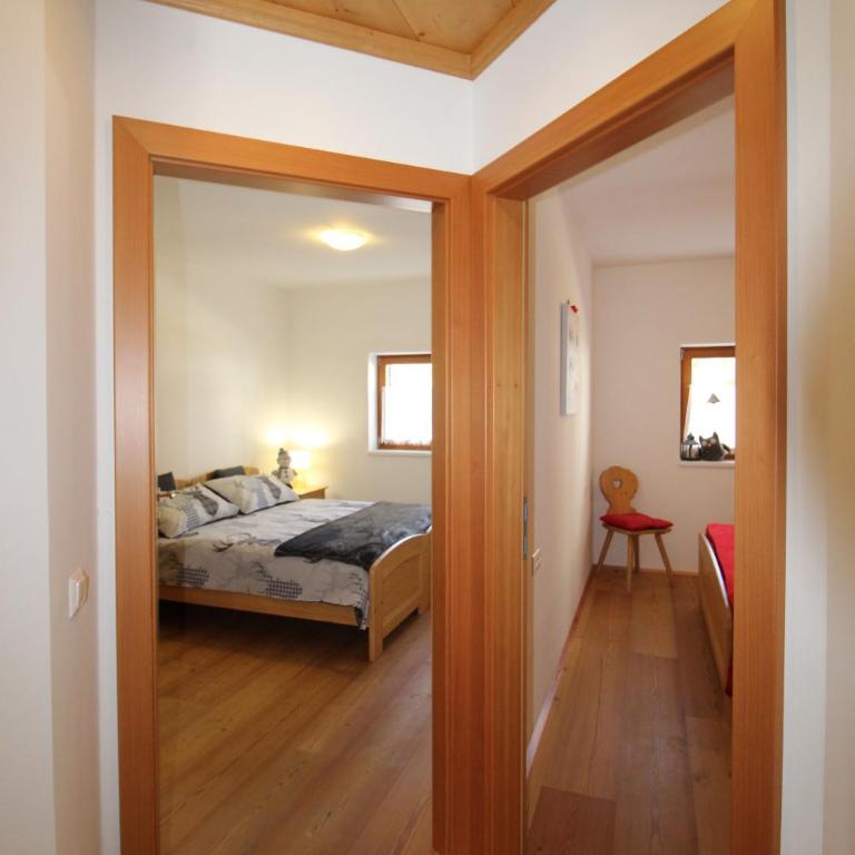 CLARA Garden Apartment with Mountain View - Apartment - 11