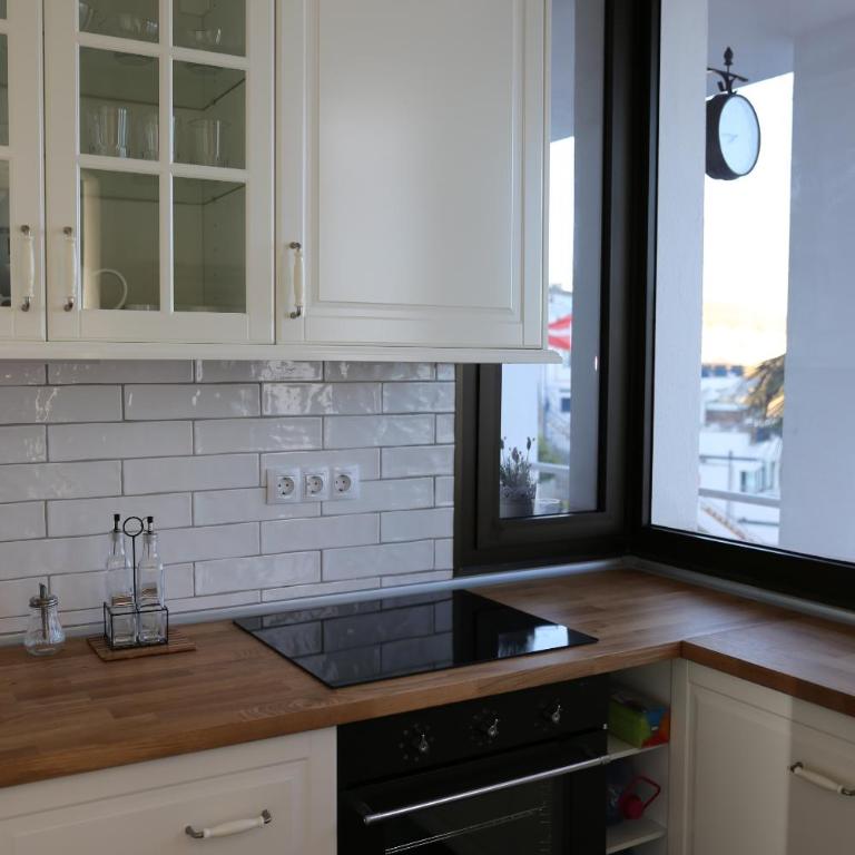 Avenida de la Cornisa 11 - Apartamento - 6