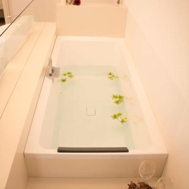 Hotel Florida - Suite Attico con Vasca Idromassaggio - 3