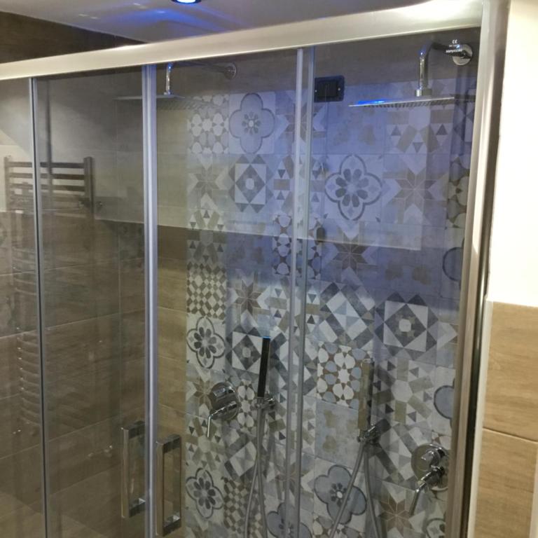 Alba Camere - Junior Suite con Doccia Idromassaggio - 4