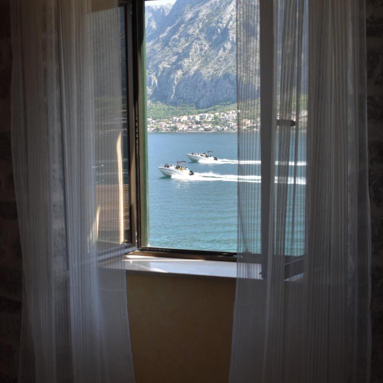 Lanterna Apartments - One-Bedroom Apartment - 31
