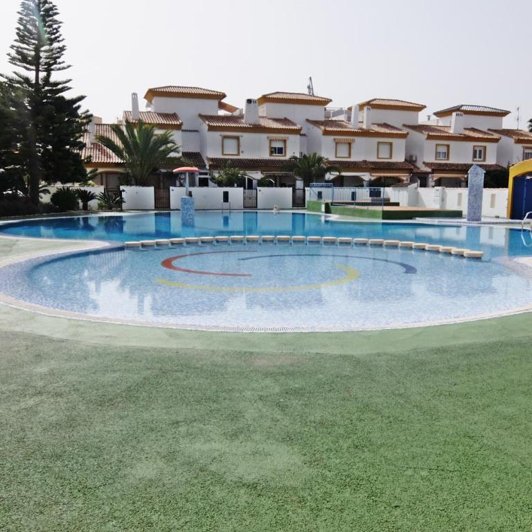 Apartamento Familiar junto a la Playa de San Fernando - OLIVA - Apartamento - 48