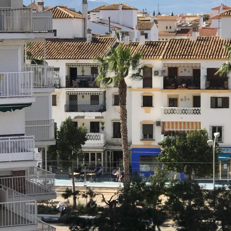 Vella Rosa 2 - Two-Bedroom Apartment - 24
