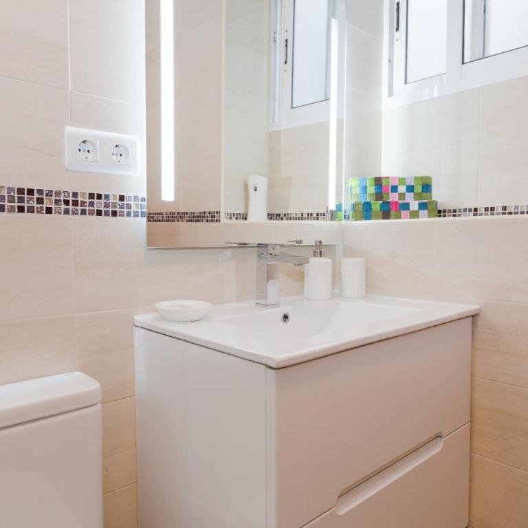 Picasso 1 - Three-Bedroom Apartment - 18
