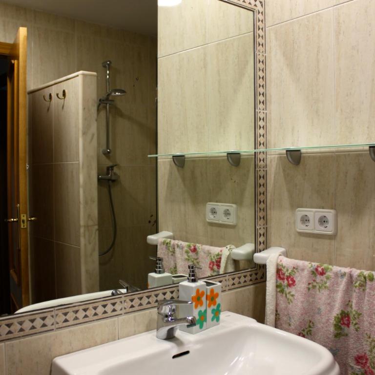 Cozy Apartment City Hall - Apartment - 23