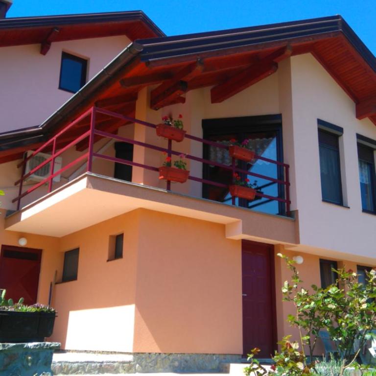 Kuća za odmor Panorama Lohovo Bihać - Three-Bedroom House - 41
