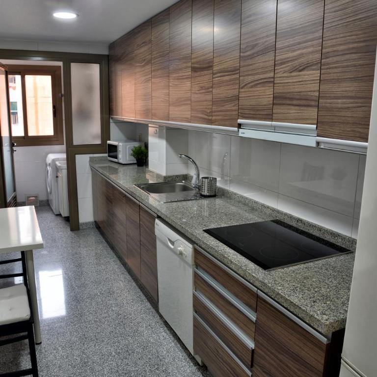 WonderStays Apartamentos La Estación - Apartamento de 3 dormitorios - 22