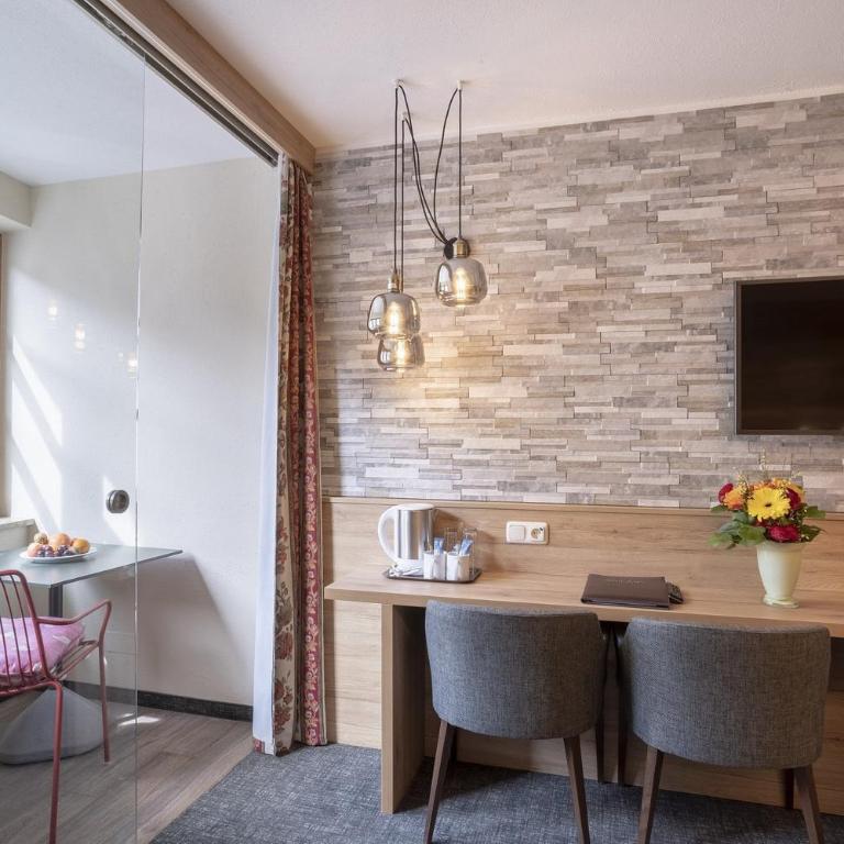 Upside Down Town Hotel Neue Post - Doppelzimmer "Cosy" - 1