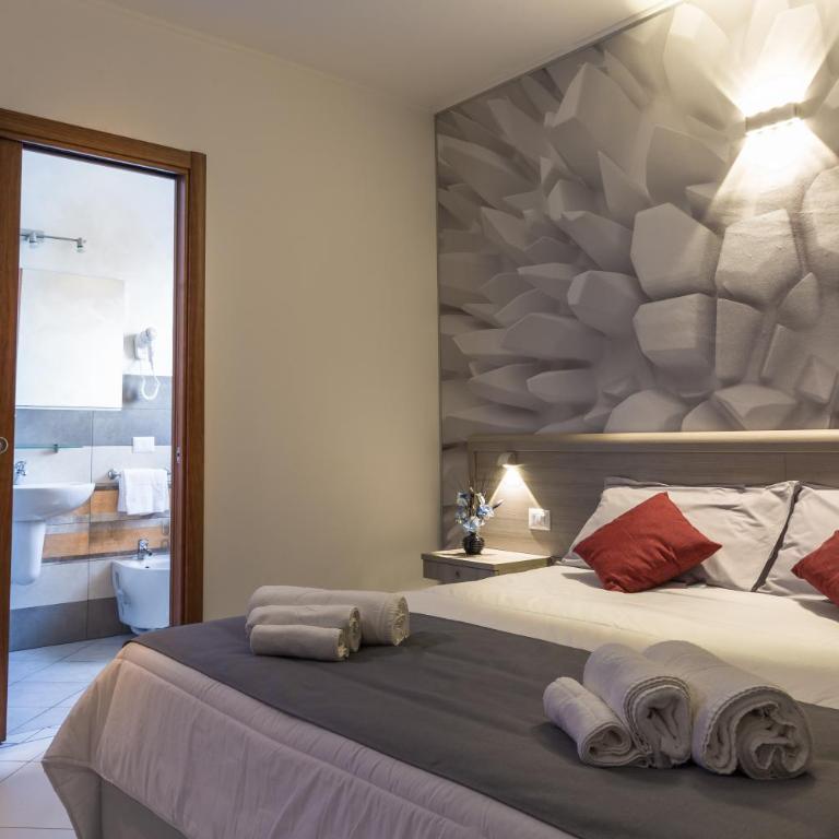 La Piazzetta Guest House - Camera Matrimoniale/Doppia con Letti Singoli con Bagno Privato - 8