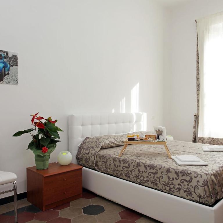 Angels In Rome - Double Room with Shared Bathroom - 16