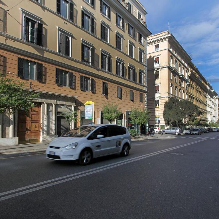 Angels In Rome - Single Room with Shared Bathroom - 9