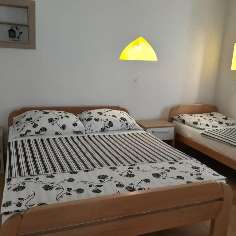 Apartments Uno - Four-Bedroom House - 46