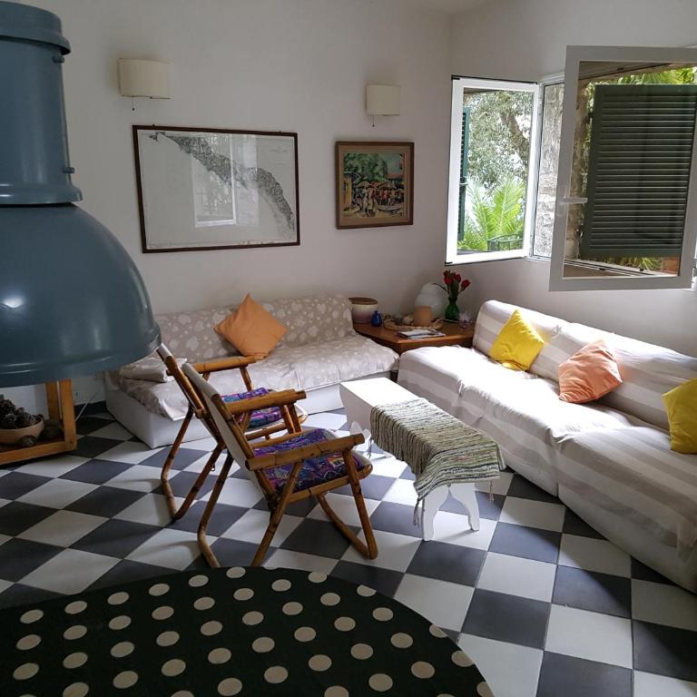 Pretty White House - Casa con 3 Camere da Letto - 2