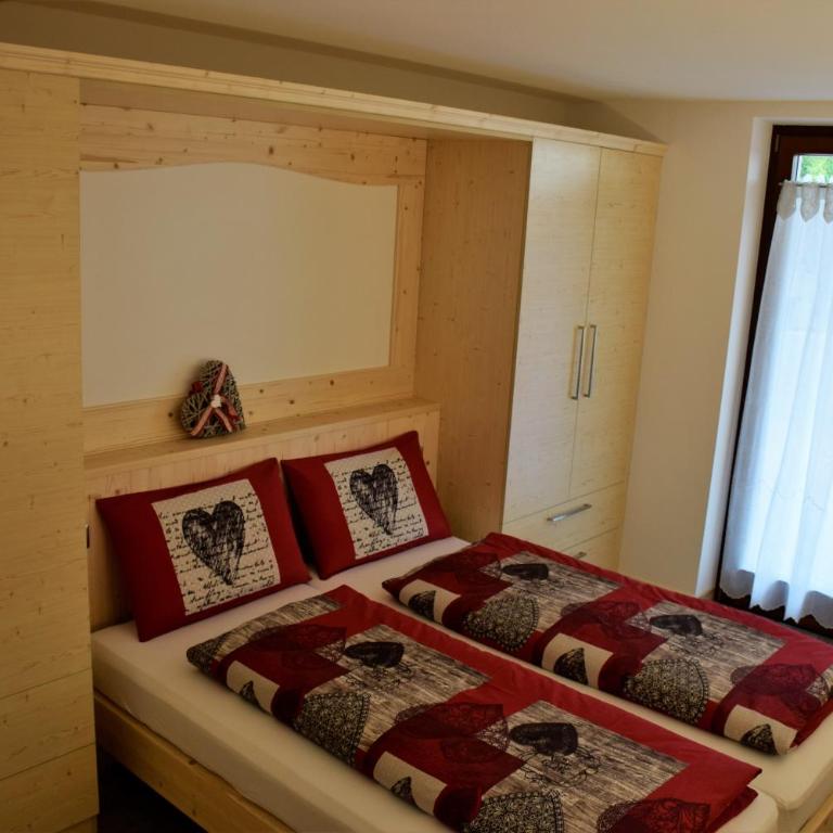 Enrosadira - Three-Bedroom Apartment - 3