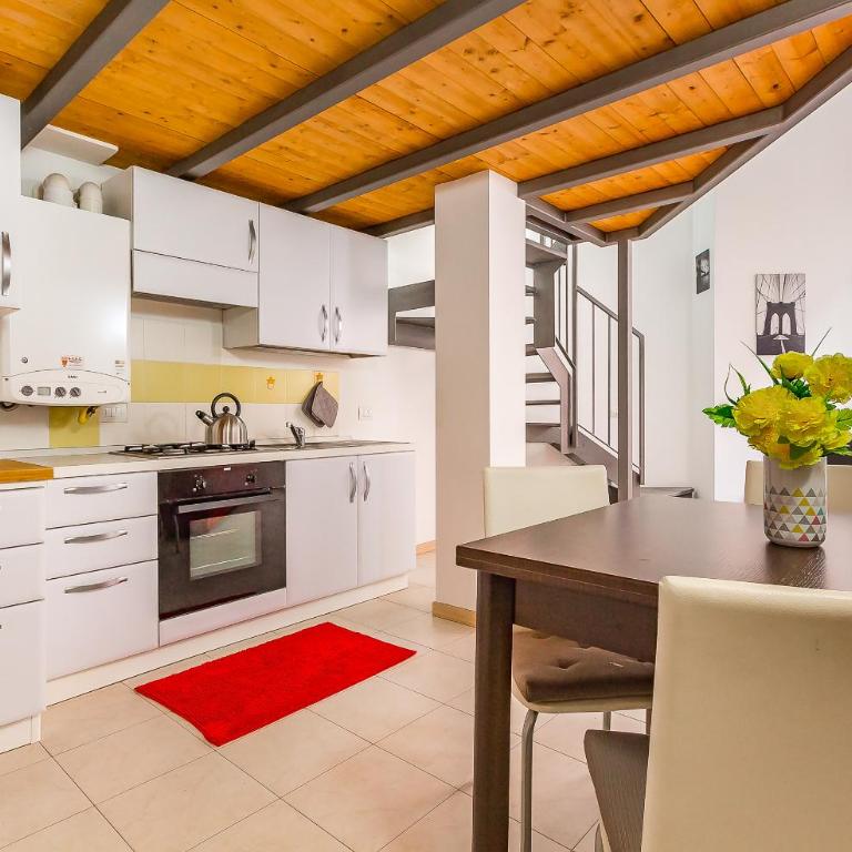 Alessia's Flat- Portello 3 - Apartment - 26