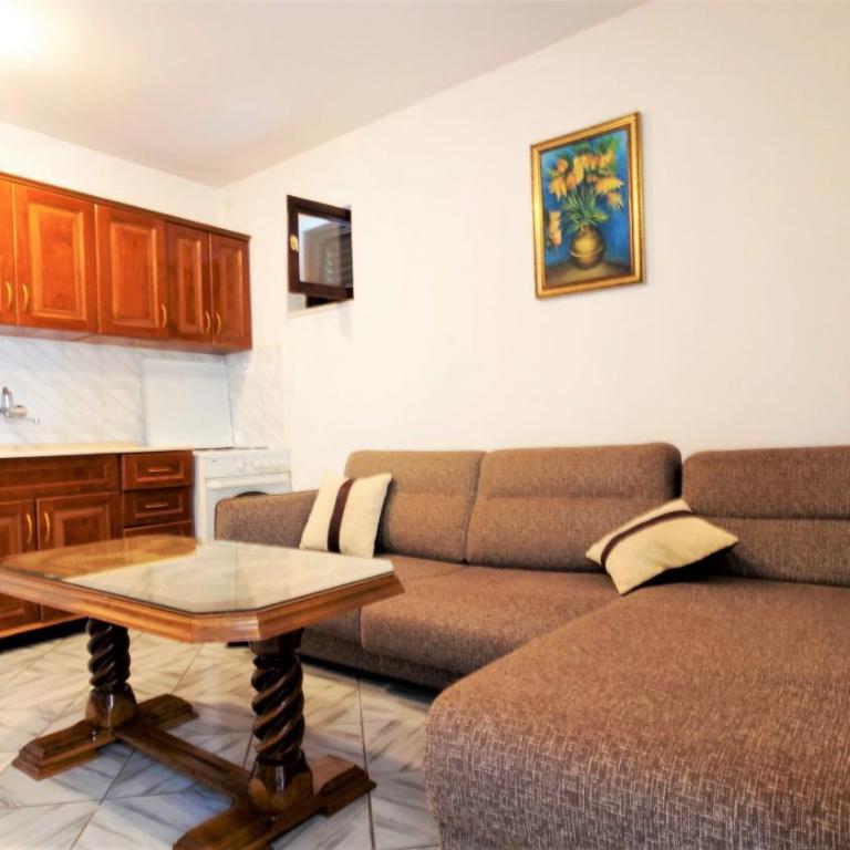 Apartment Glomazic - One-Bedroom Apartment - 9