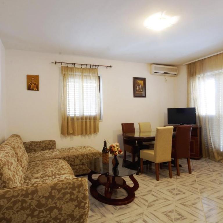 Apartment Glomazic - One-Bedroom Apartment - 23