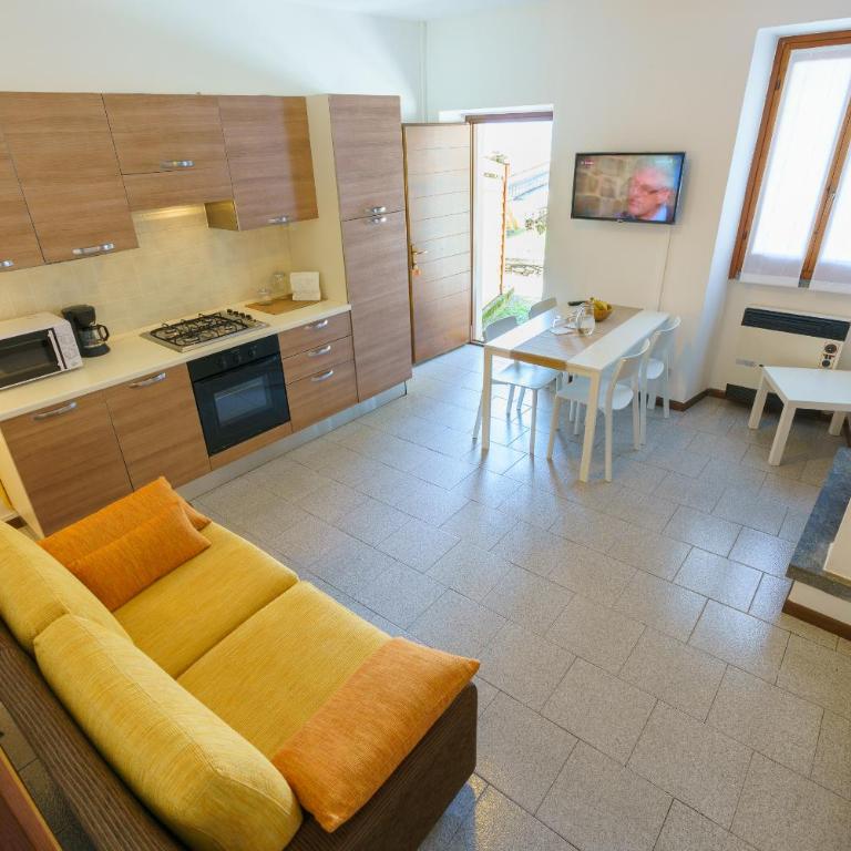 "Bice&Lucia" - Casa con 1 Camera da Letto e con Vista Giardino - 11