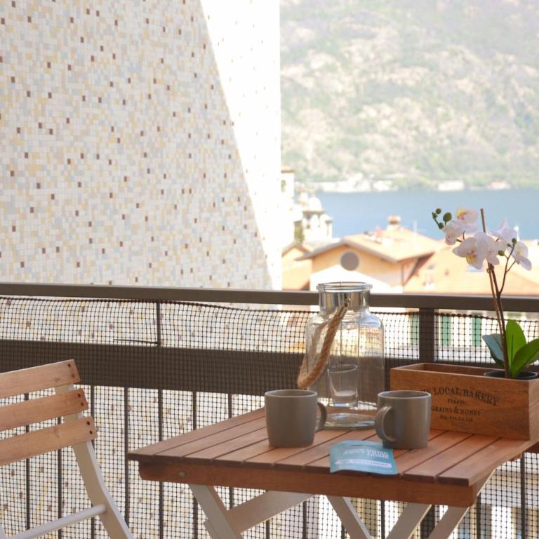 Casa Stefano - WelcHome - Apartment with Lake View - 15