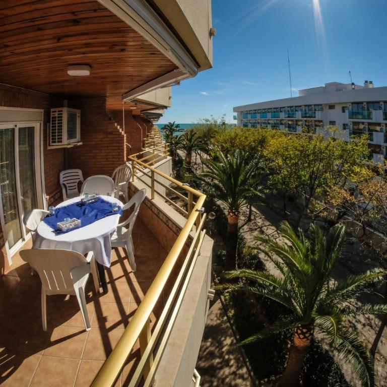 Apartamentos Marina sol de España - Two-Bedroom Apartment with Terrace - Beach Front - 22