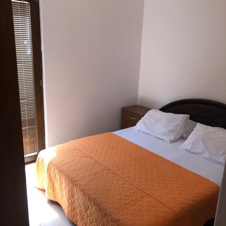 Apartments Ivan - Apartman s 1 Spavaćom Sobom, Popločanim Dvorištem i Pogledom na Vrt - 10