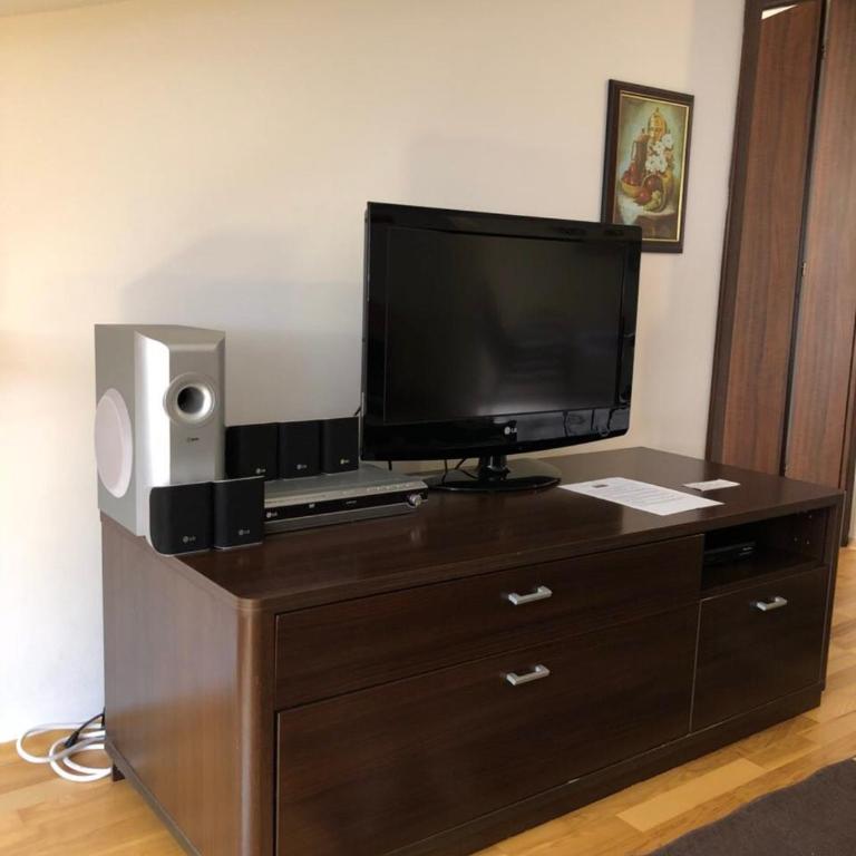 Apartments Ivan - Apartman sa 2 Spavaće Sobe, Terasom i Pogledom na More - 22
