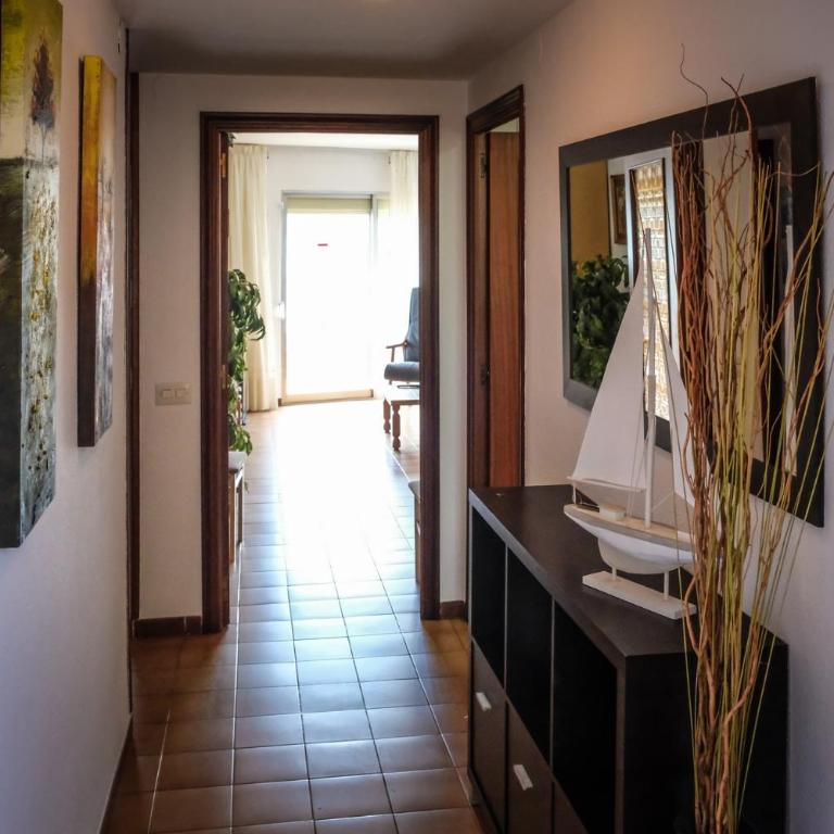 Apartamentos Marina sol de España - Two-Bedroom Apartment with Terrace - Beach Front - 16