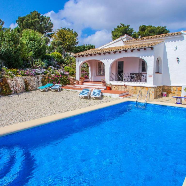 Susana - this lovely detached holiday property in Moraira - Two-Bedroom House - 3