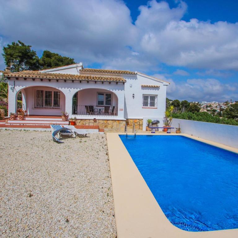 Susana - this lovely detached holiday property in Moraira - Two-Bedroom House - 2