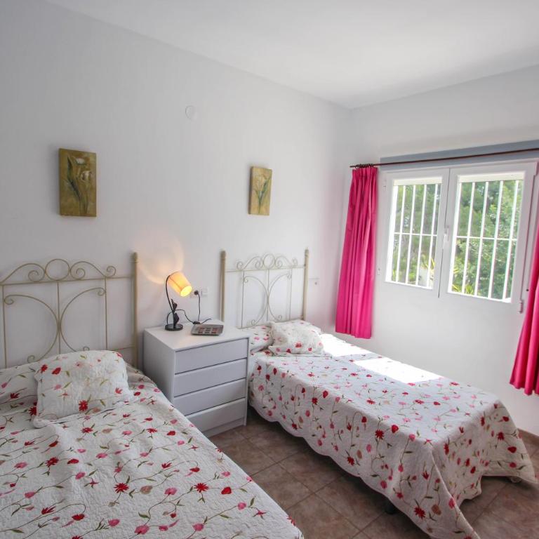 Susana - this lovely detached holiday property in Moraira - Two-Bedroom House - 18