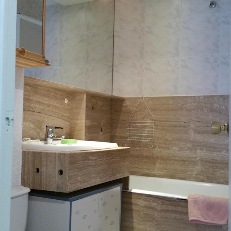 Studio plein centre 4 personnes - Appartement avec Vue sur la Montagne - 17
