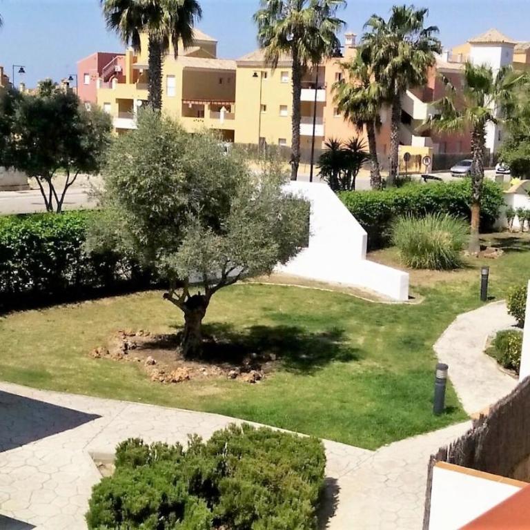 Cadiz Golf - Apartamento de 3 dormitorios - 23