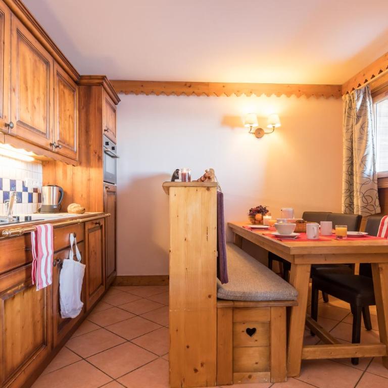 Résidence Pierre & Vacances Premium Les Hauts Bois - Appartement 2 Chambres avec Coin Nuit dans Alcôve et Balcon (7 Personnes) - 8